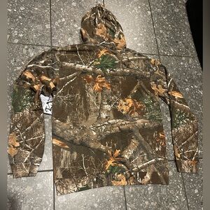 NWT Realtree Pullover Camo Hoodie Medium